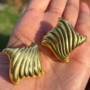 Vintage Napier Gold Pierced Earrings